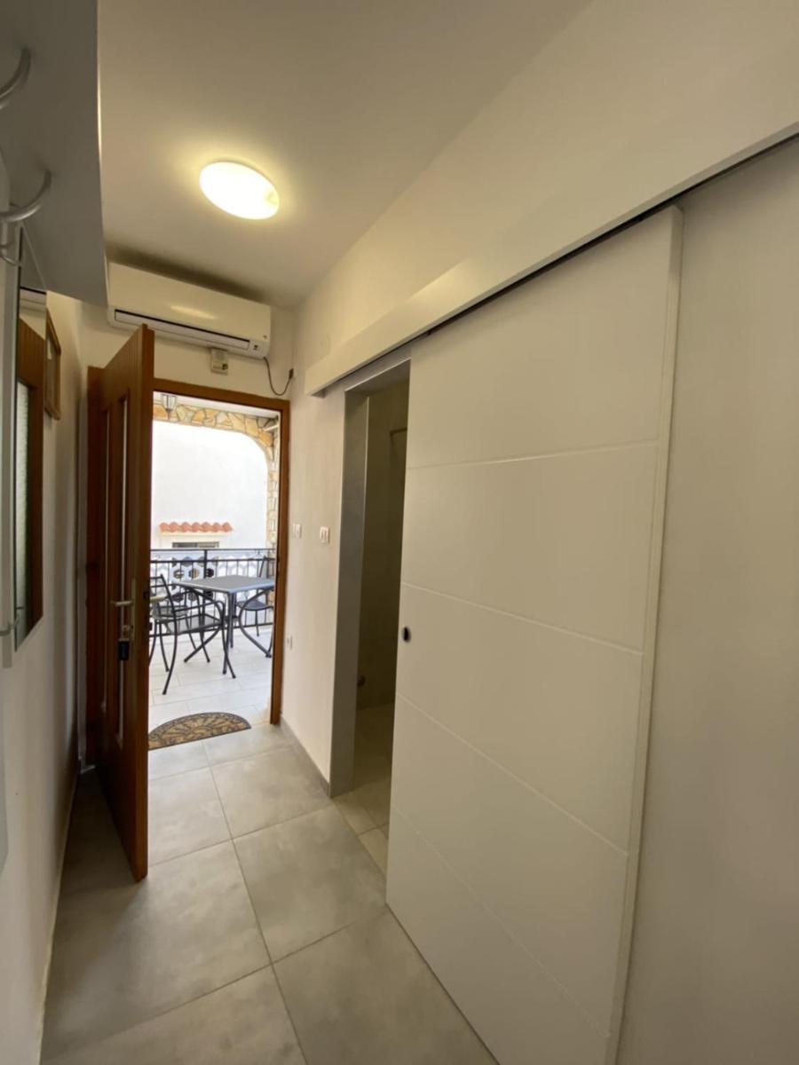 Apartmani Radosav Šilo Exterior foto