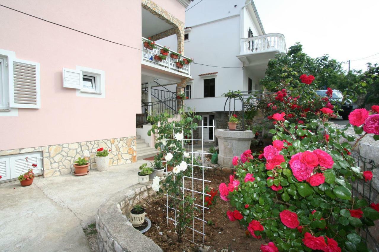 Apartmani Radosav Šilo Exterior foto